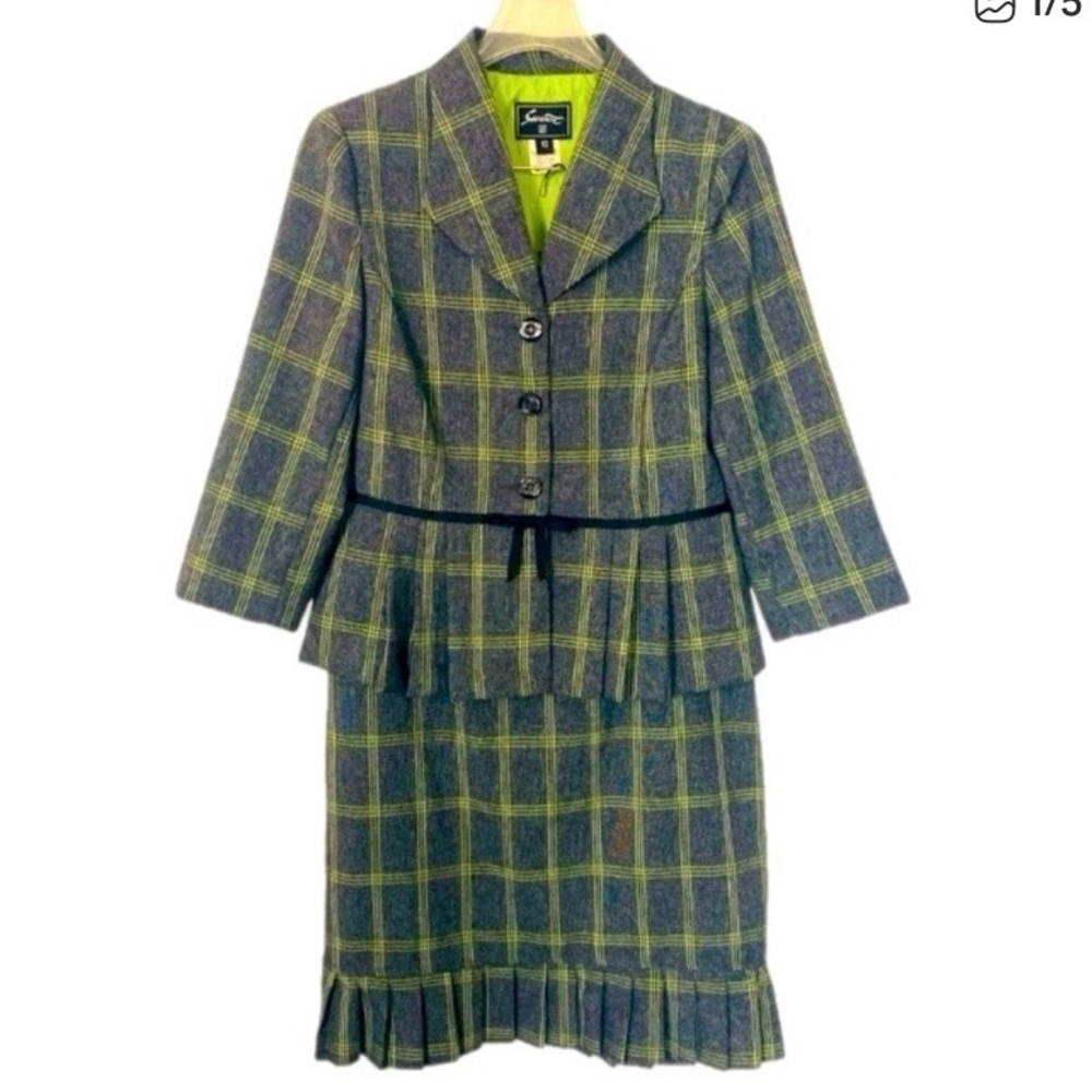 Sweet Suit Vintage Plaid Peplum Blazer and Skirt Suit 10